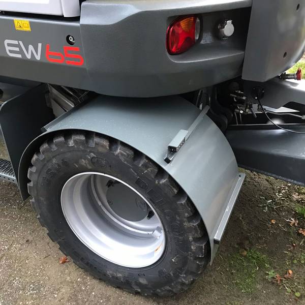 Vrijdag verzorgt constructiewerk op maat zoals metalen spatborden